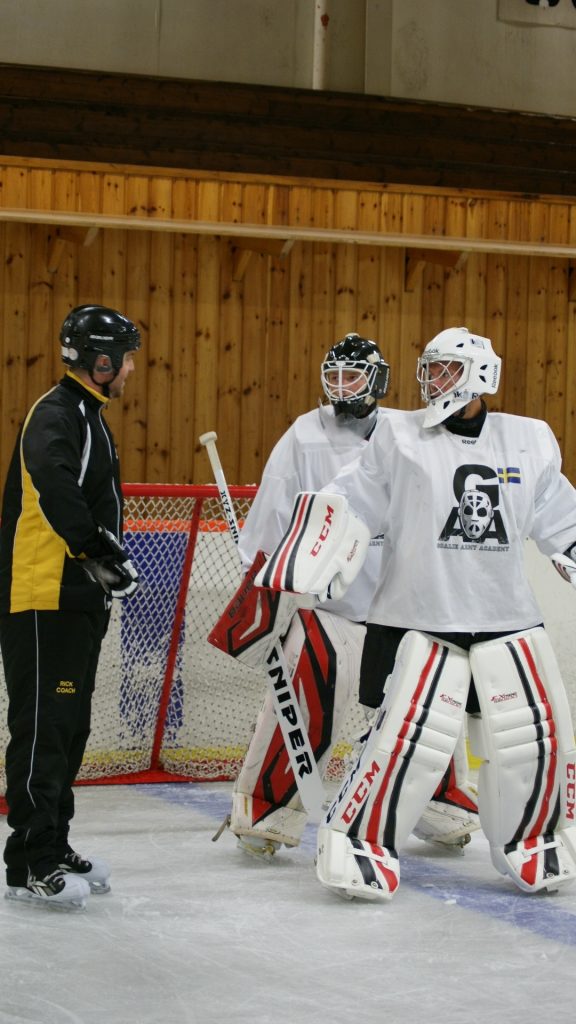 Goalie Army Academy - Elite Goalie Training Goalie School Goalie Camp